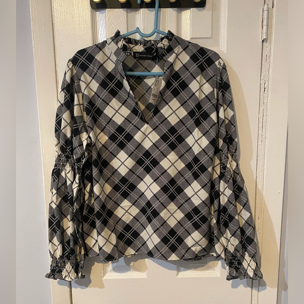 NWT Plaid Longsleeve Blouse